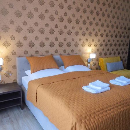 Premium City Centre Bedrooms Eperjes Kültér fotó